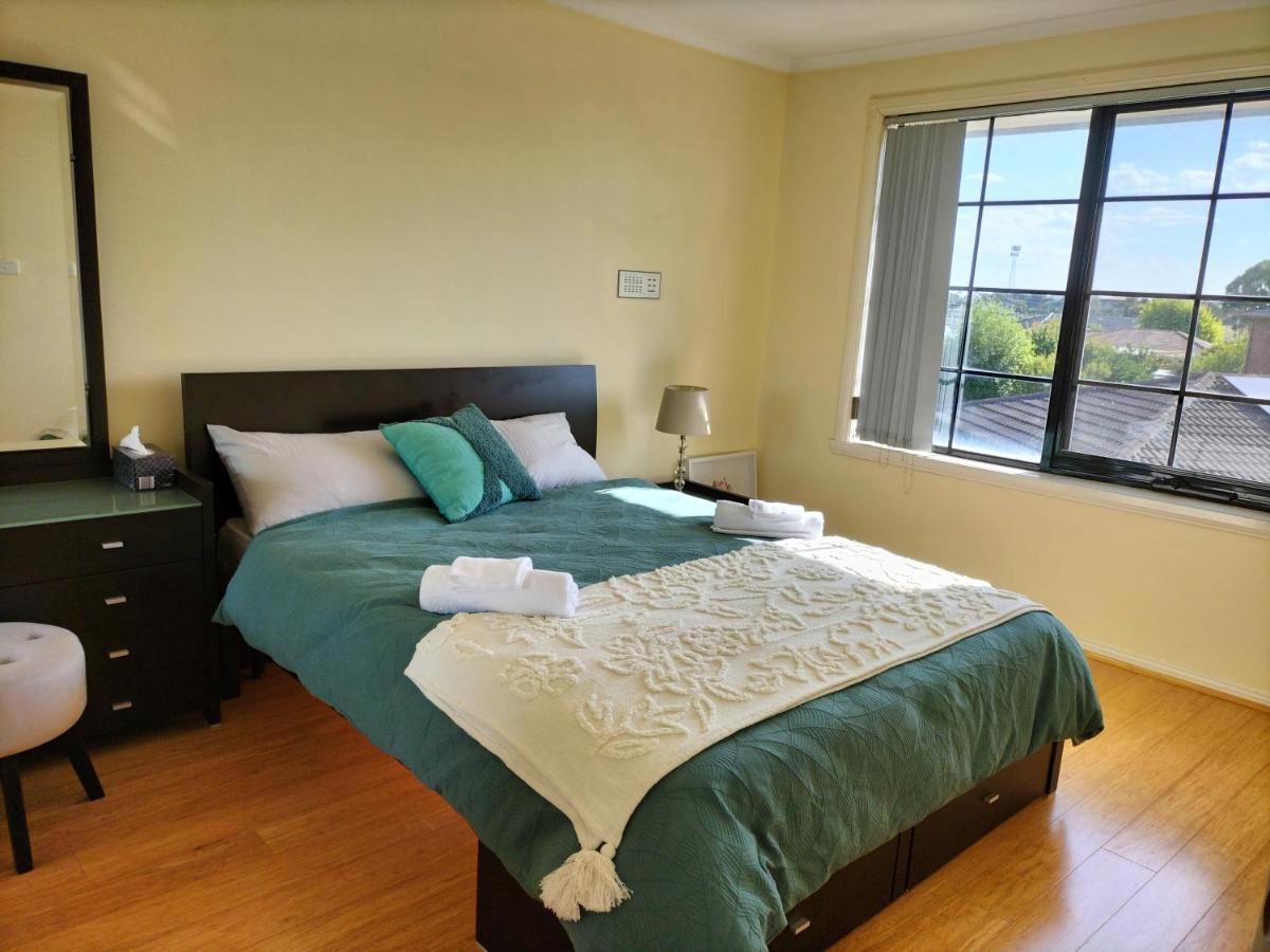 Ferienwohnung 12 Mins To Mel Airport-Good Wood House St Albans Exterior foto